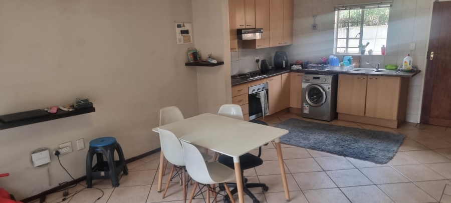 2 Bedroom Property for Sale in Sonneglans Gauteng