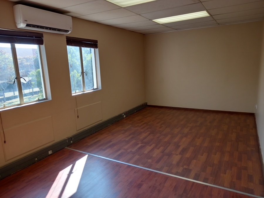 To Let commercial Property for Rent in Randjespark Gauteng