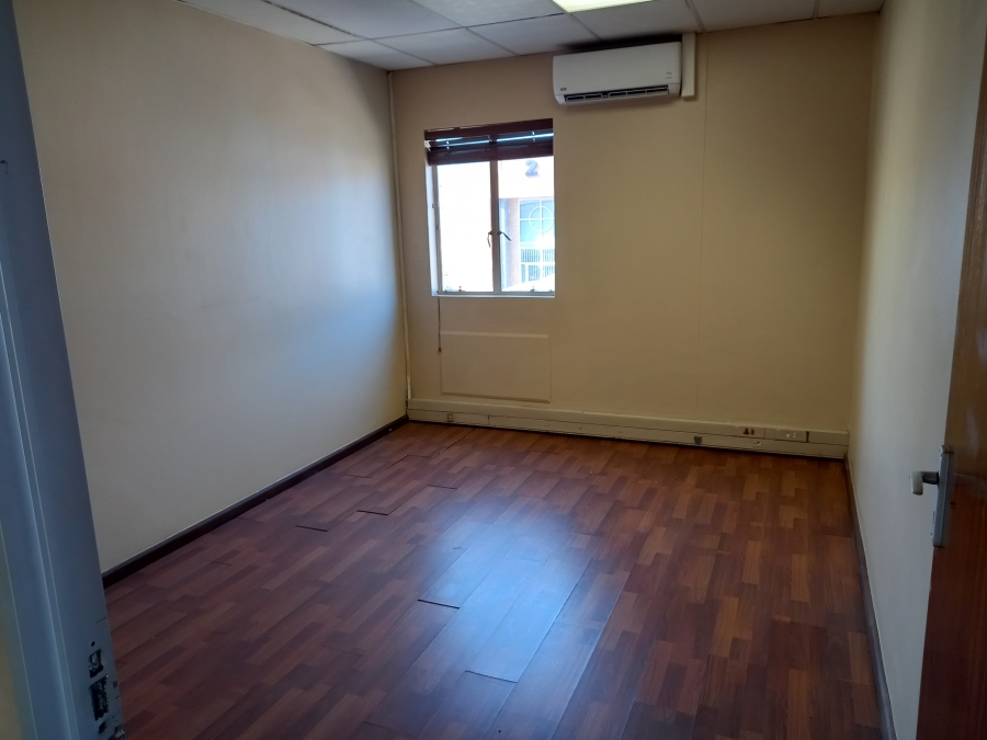 To Let commercial Property for Rent in Randjespark Gauteng