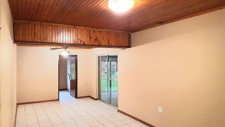 To Let 2 Bedroom Property for Rent in Groblerpark Gauteng