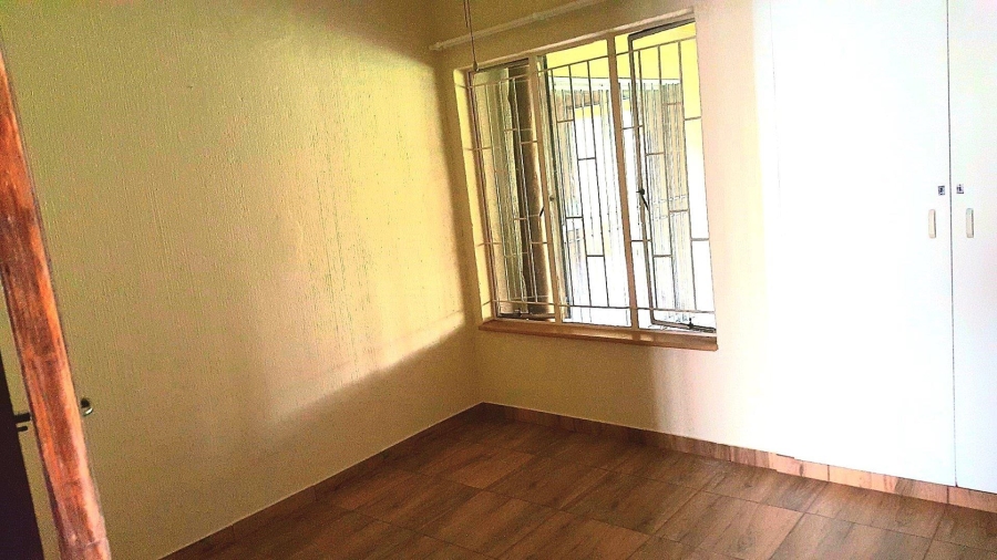 To Let 2 Bedroom Property for Rent in Groblerpark Gauteng