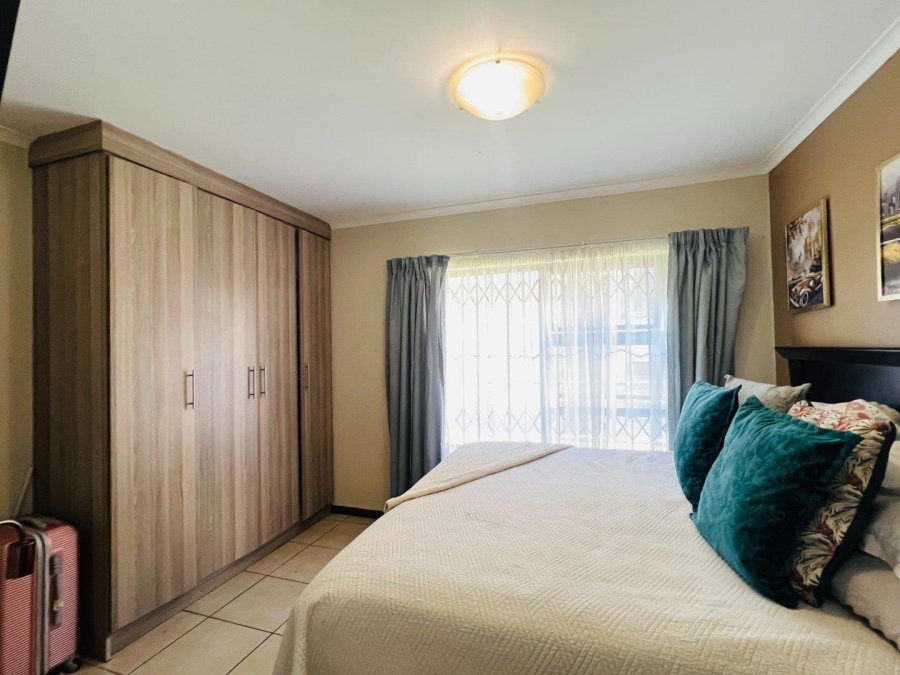 3 Bedroom Property for Sale in Ruimsig Gauteng