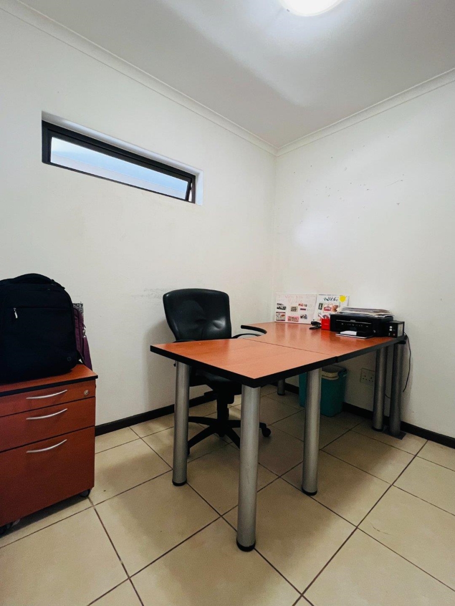 3 Bedroom Property for Sale in Ruimsig Gauteng