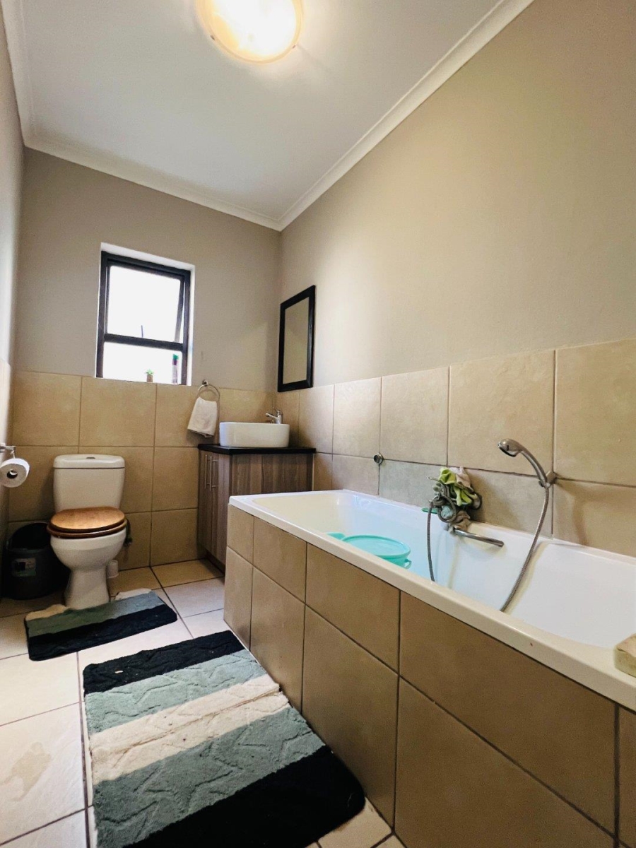 3 Bedroom Property for Sale in Ruimsig Gauteng