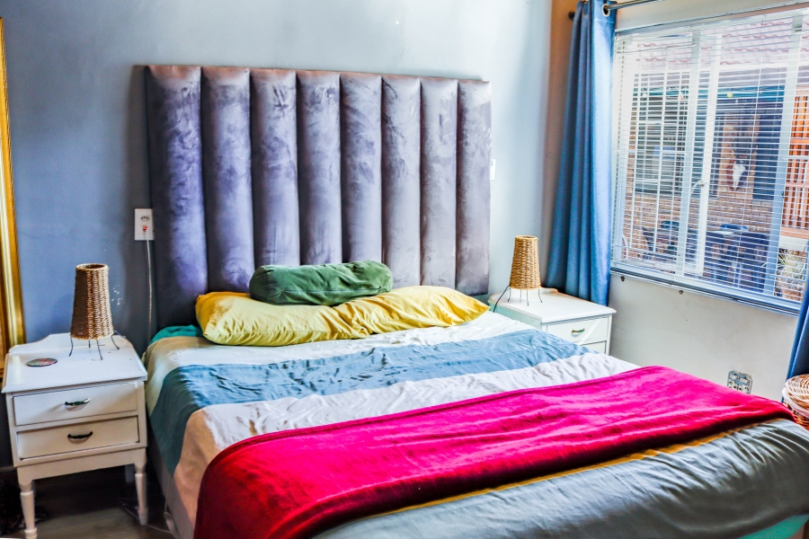 7 Bedroom Property for Sale in Pierre Van Ryneveld Gauteng