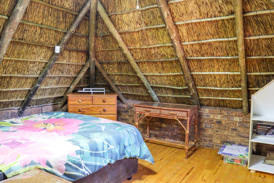 7 Bedroom Property for Sale in Pierre Van Ryneveld Gauteng