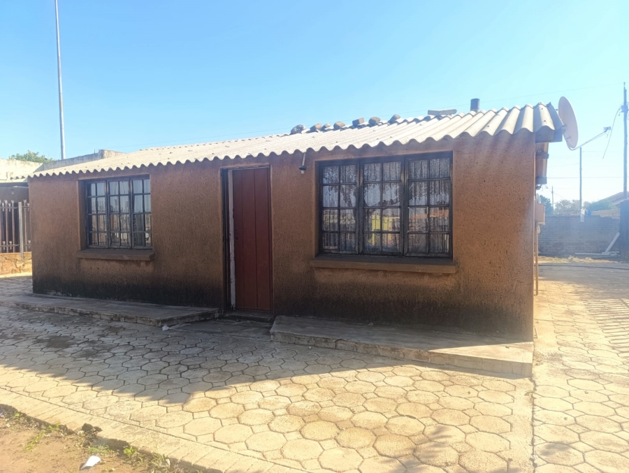 2 Bedroom Property for Sale in Mabopane Unit B Gauteng