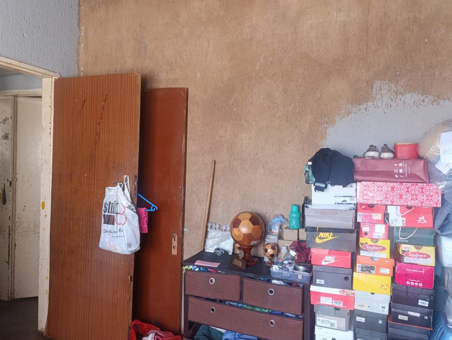 2 Bedroom Property for Sale in Mabopane Unit B Gauteng