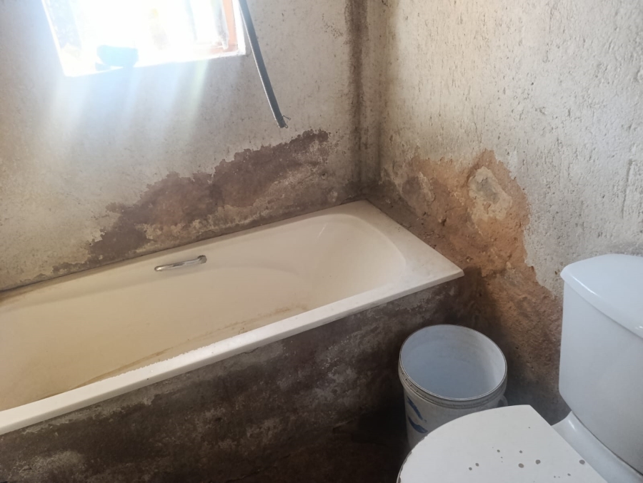 2 Bedroom Property for Sale in Mabopane Unit B Gauteng