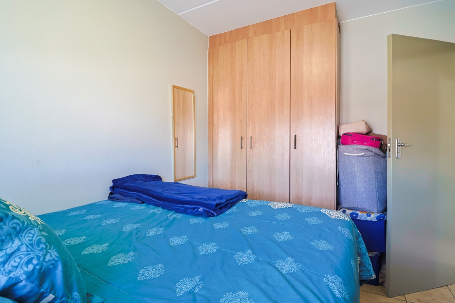2 Bedroom Property for Sale in Olifantsvlei Gauteng