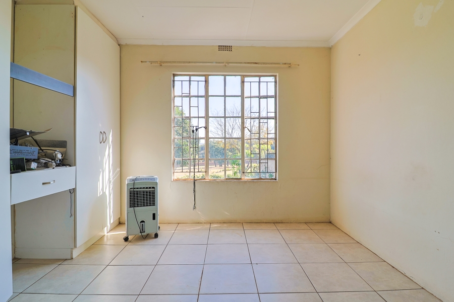 3 Bedroom Property for Sale in Hartzenbergfontein Gauteng