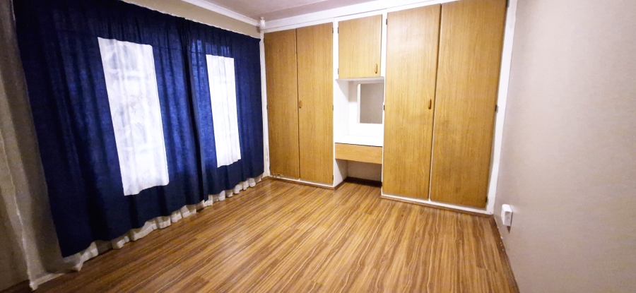 3 Bedroom Property for Sale in Annlin Gauteng