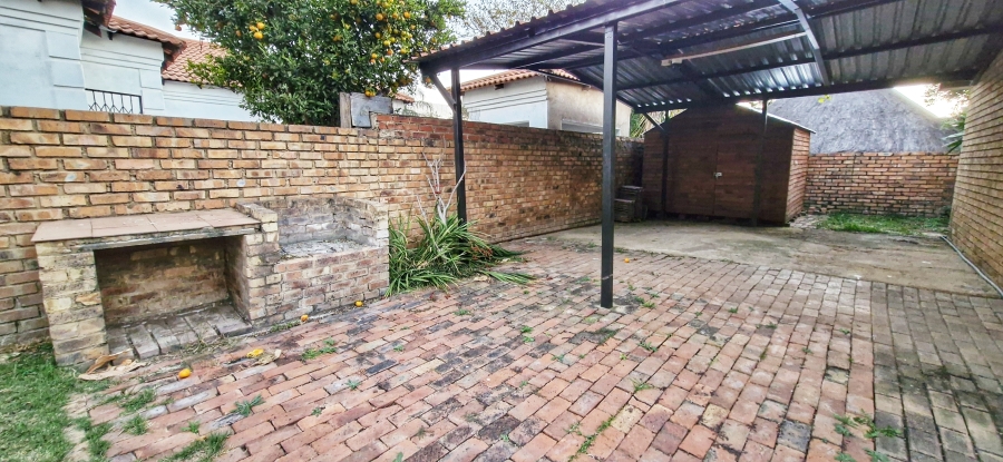 3 Bedroom Property for Sale in Annlin Gauteng
