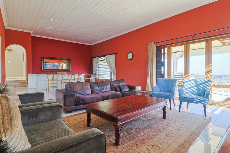5 Bedroom Property for Sale in Golf View Gauteng