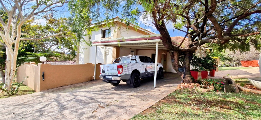 3 Bedroom Property for Sale in Ninapark Gauteng