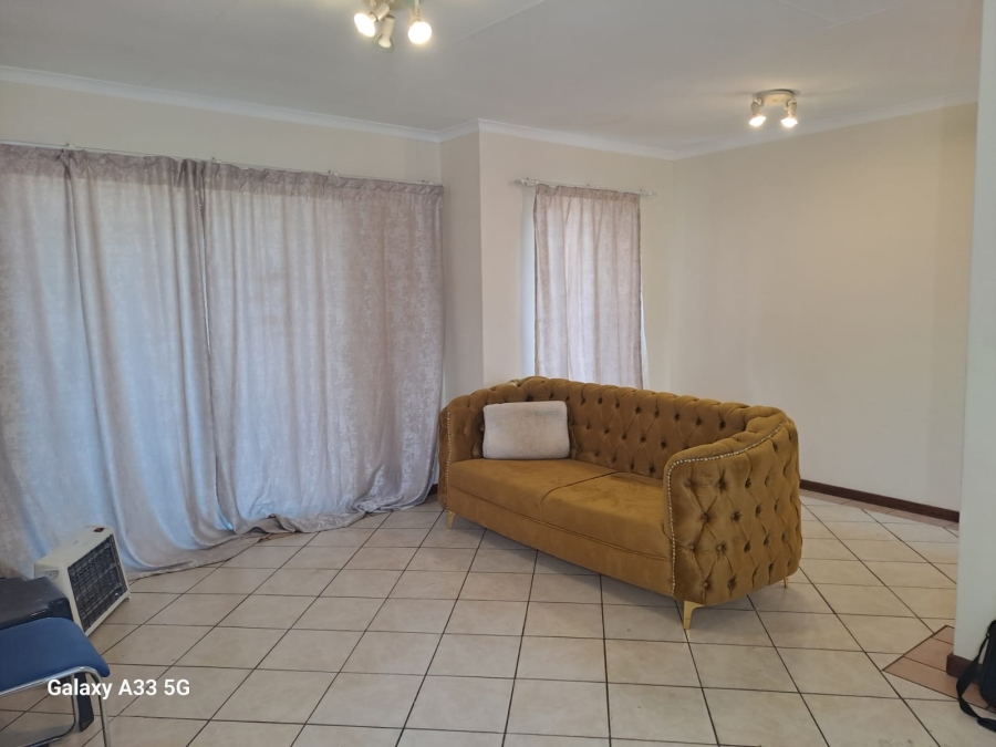 2 Bedroom Property for Sale in Moreleta Park Gauteng