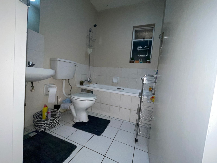 To Let 2 Bedroom Property for Rent in Northgate Gauteng