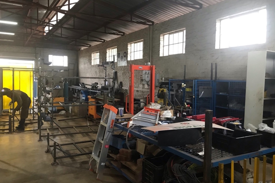 Commercial Property for Sale in Kameeldrift East Gauteng