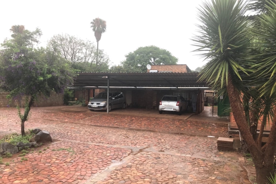 Commercial Property for Sale in Kameeldrift East Gauteng