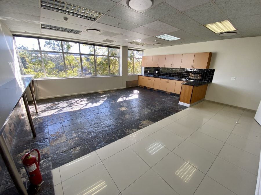 To Let commercial Property for Rent in Longmeadow Gauteng