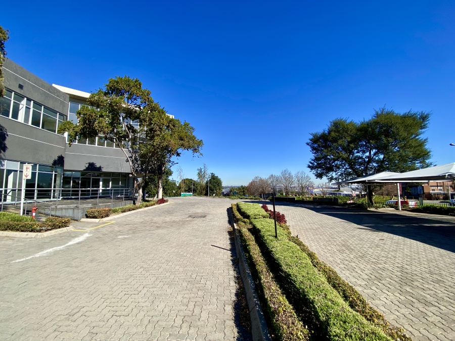 To Let commercial Property for Rent in Longmeadow Gauteng