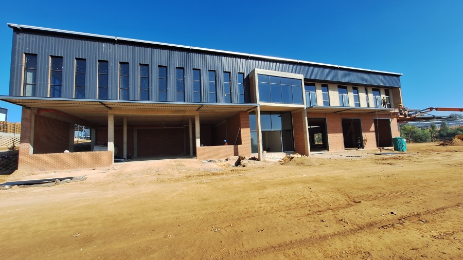 To Let commercial Property for Rent in North Riding Gauteng