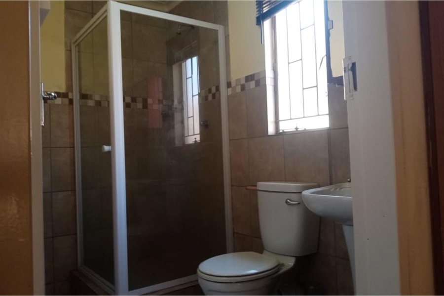 To Let 3 Bedroom Property for Rent in Leopard