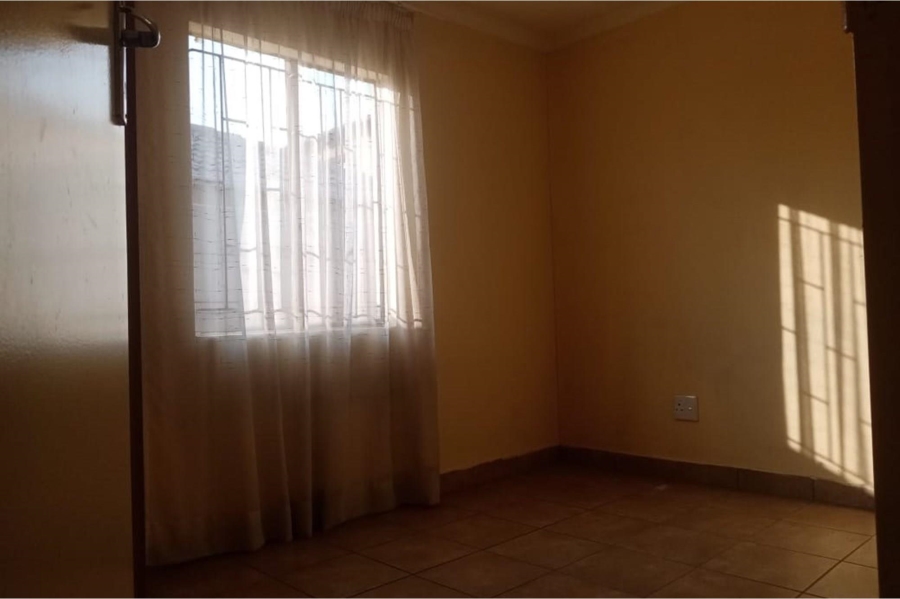 To Let 3 Bedroom Property for Rent in Leopard