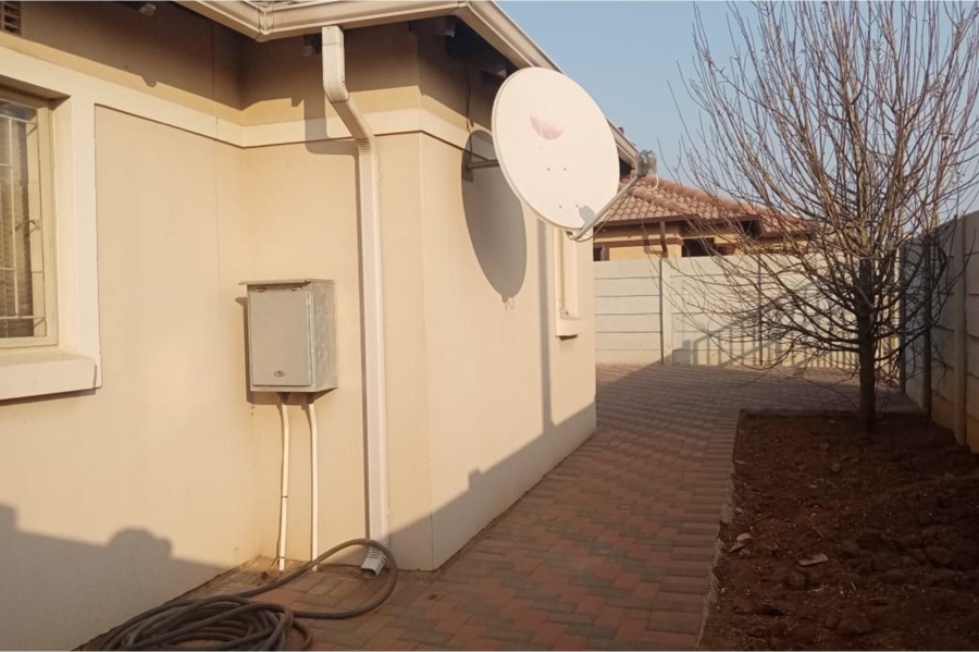 To Let 3 Bedroom Property for Rent in Leopard