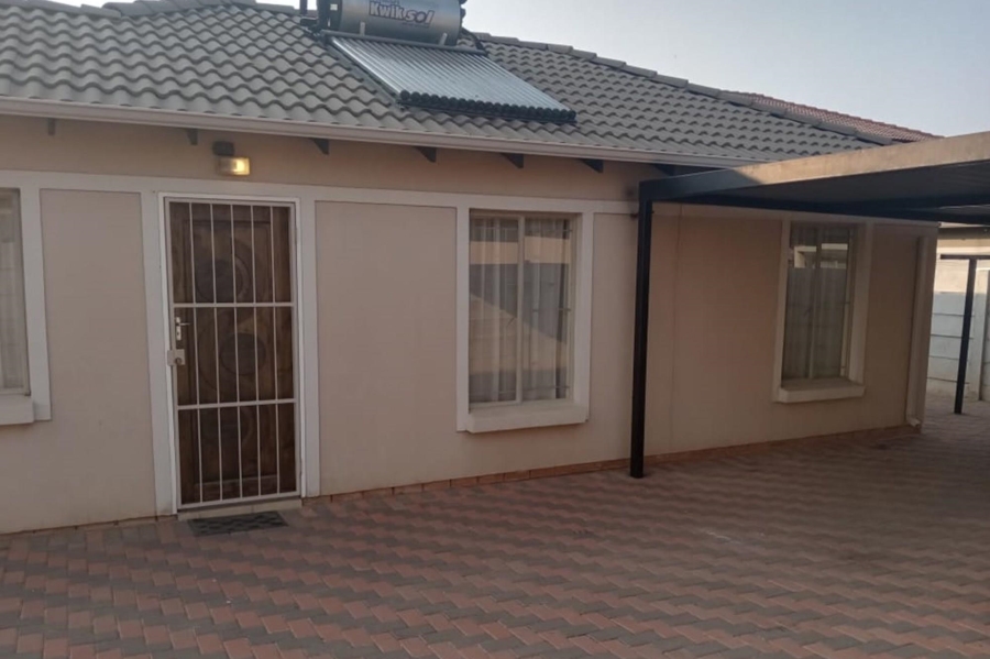To Let 3 Bedroom Property for Rent in Leopard