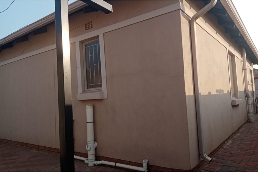 To Let 3 Bedroom Property for Rent in Leopard