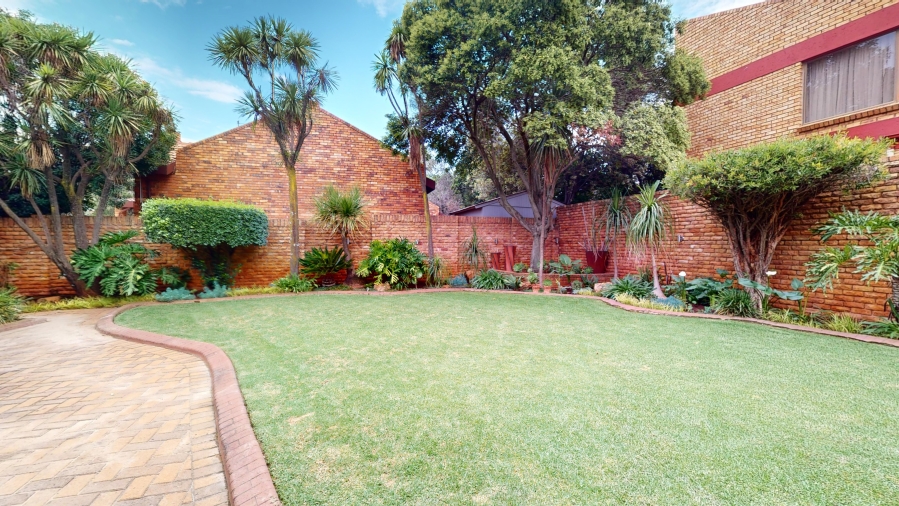 3 Bedroom Property for Sale in Brentwood Gauteng