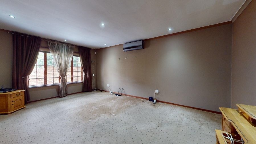 3 Bedroom Property for Sale in Brentwood Gauteng