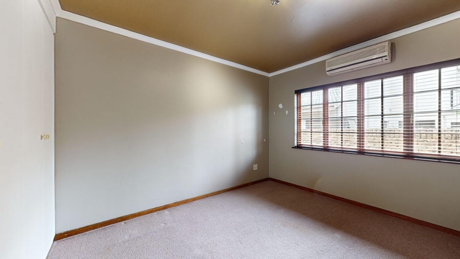 3 Bedroom Property for Sale in Brentwood Gauteng