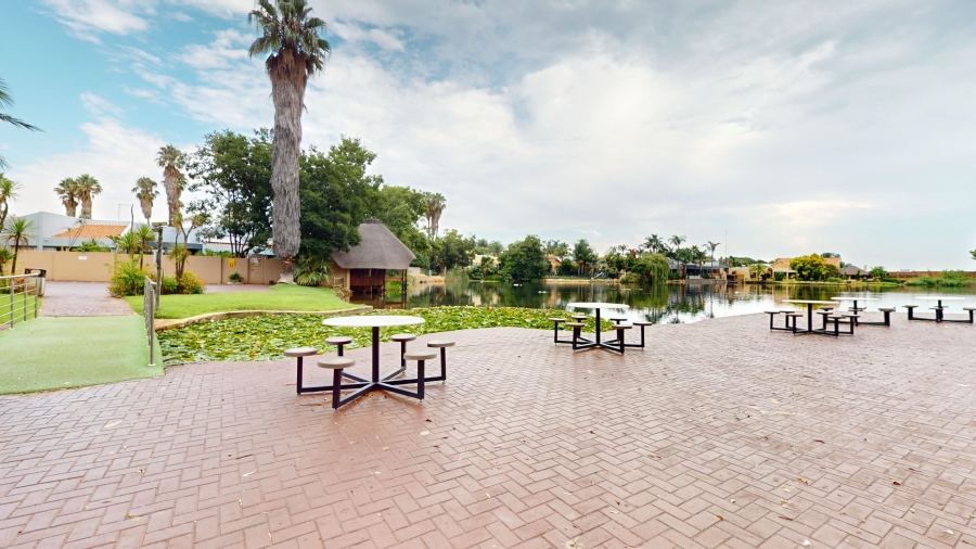 3 Bedroom Property for Sale in Brentwood Gauteng