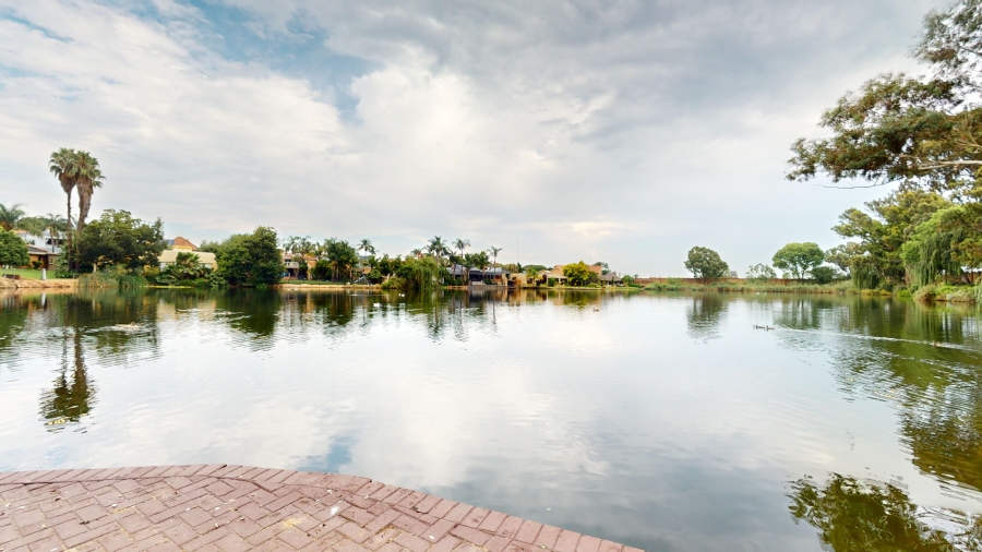 3 Bedroom Property for Sale in Brentwood Gauteng