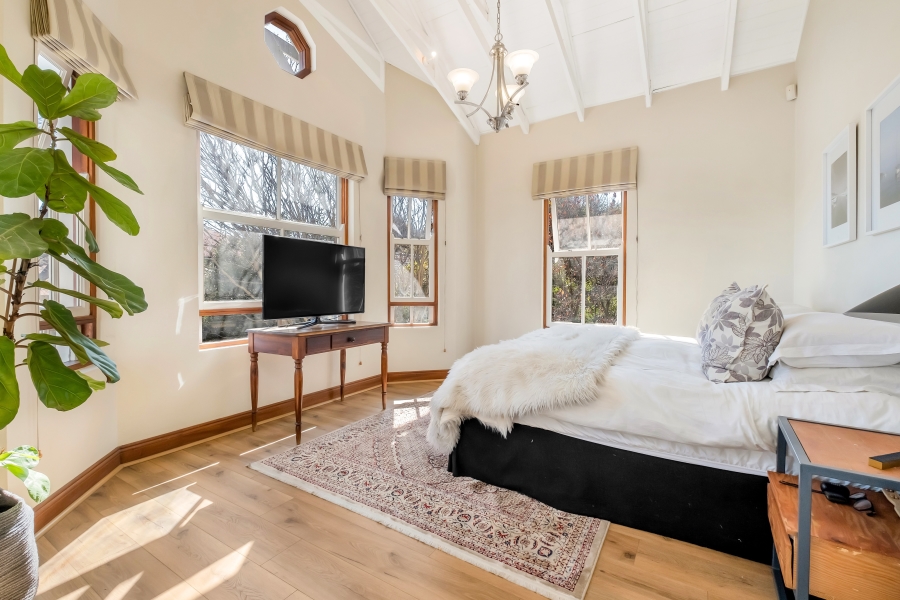 3 Bedroom Property for Sale in Linden Gauteng