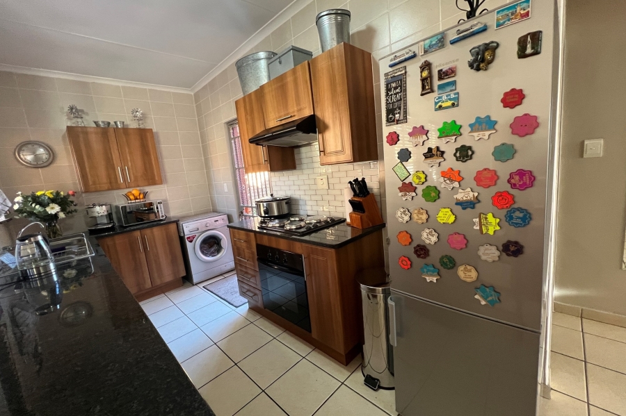 2 Bedroom Property for Sale in Brooklands Lifestyle Estate Gauteng