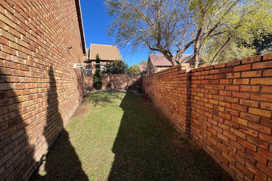 2 Bedroom Property for Sale in Brooklands Lifestyle Estate Gauteng
