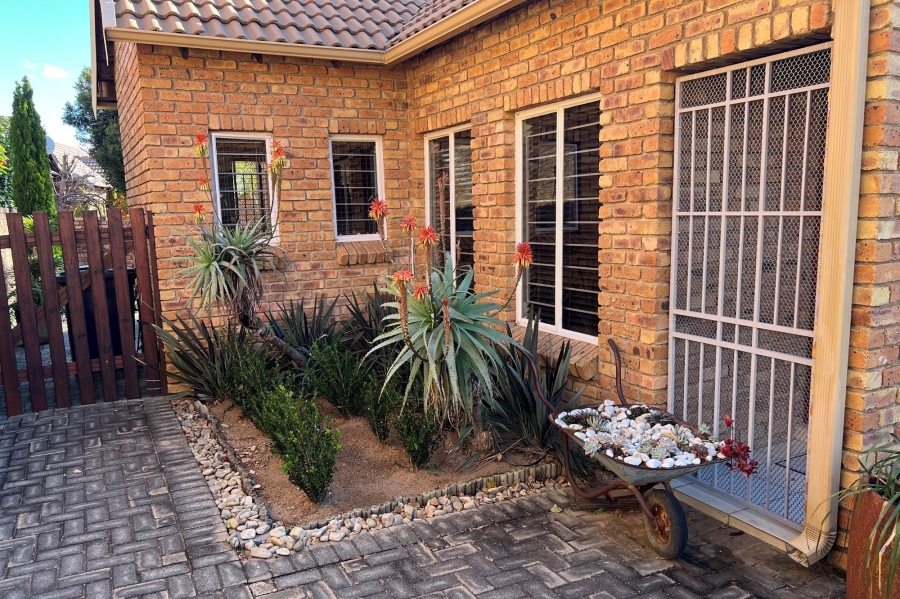 2 Bedroom Property for Sale in Brooklands Lifestyle Estate Gauteng