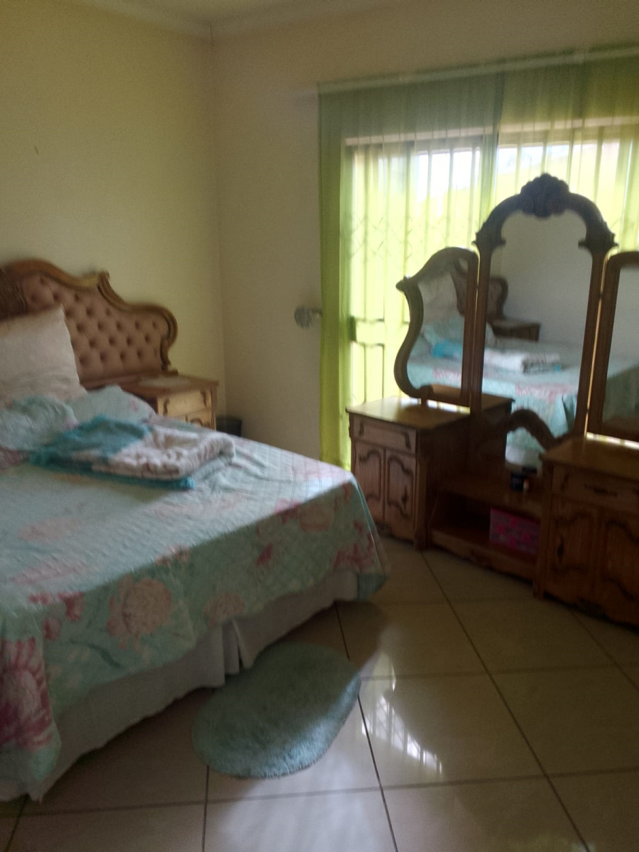 3 Bedroom Property for Sale in Westonaria Gauteng