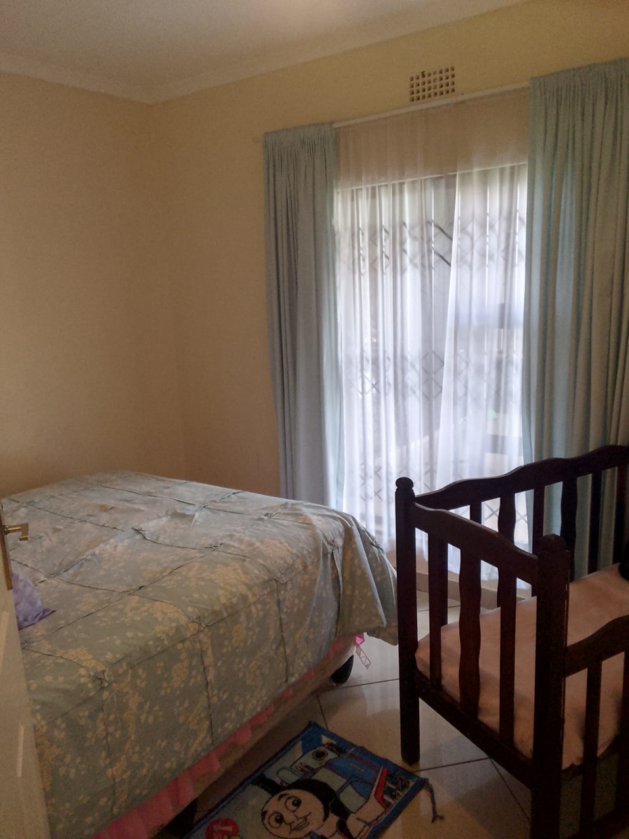 3 Bedroom Property for Sale in Westonaria Gauteng