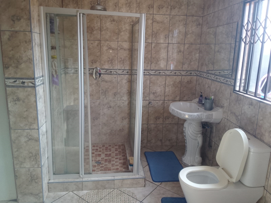 3 Bedroom Property for Sale in Westonaria Gauteng
