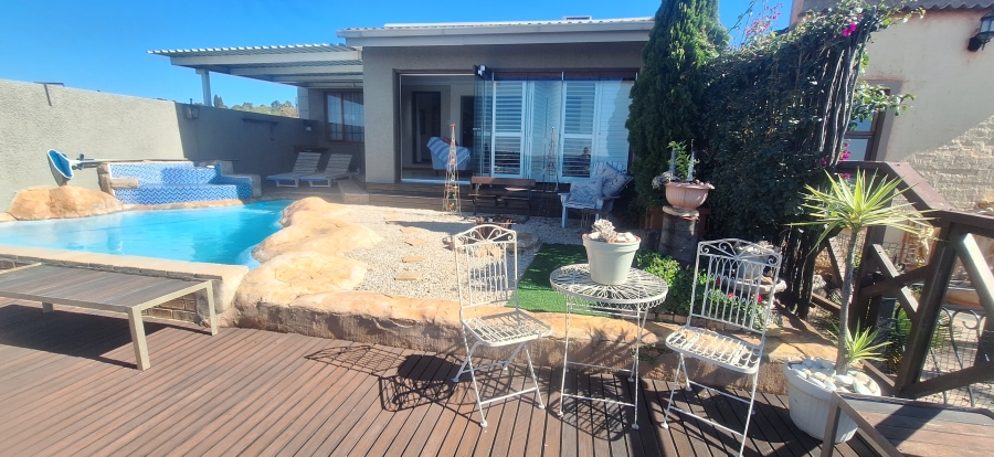 3 Bedroom Property for Sale in Rant En Dal Gauteng