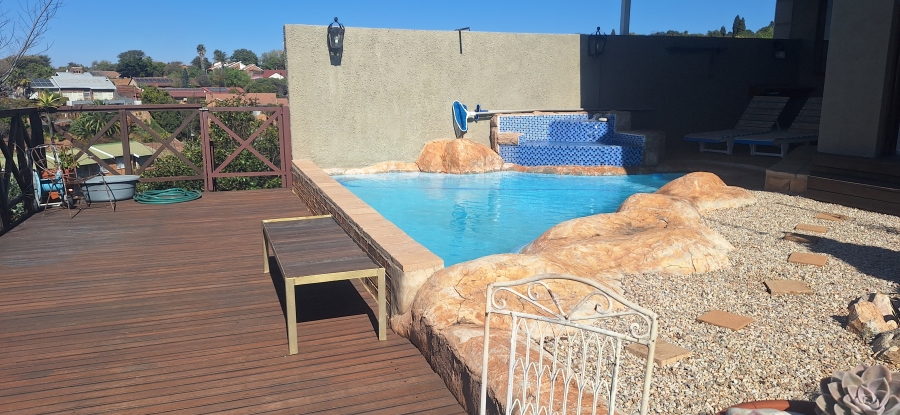 3 Bedroom Property for Sale in Rant En Dal Gauteng