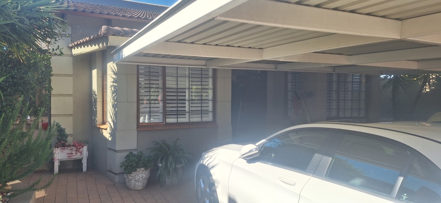 3 Bedroom Property for Sale in Rant En Dal Gauteng