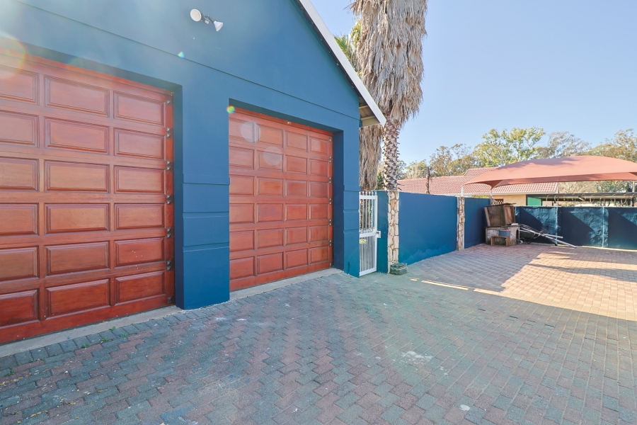 4 Bedroom Property for Sale in Randhart Gauteng