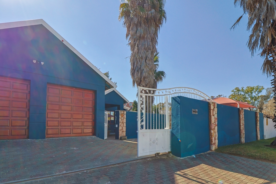 4 Bedroom Property for Sale in Randhart Gauteng