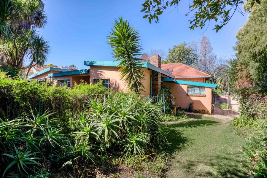 3 Bedroom Property for Sale in Linden Gauteng