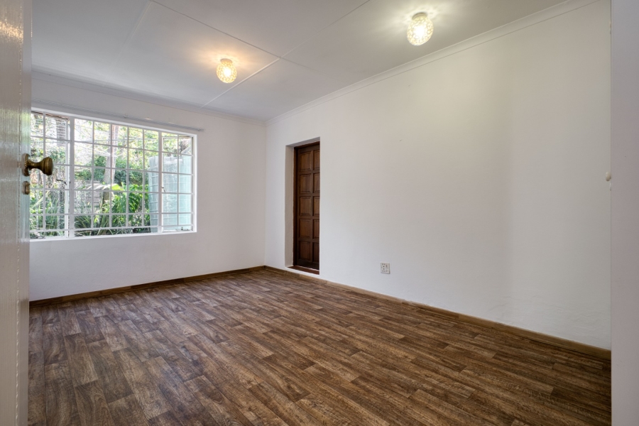 3 Bedroom Property for Sale in Linden Gauteng
